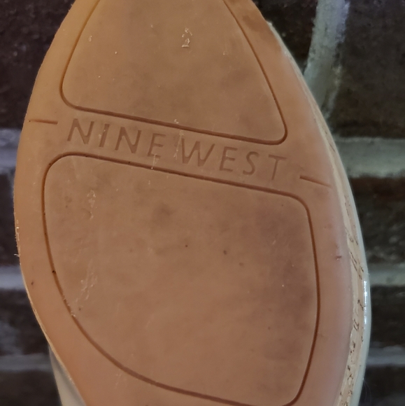 Nine West Wedge - Picture 3 of 3
